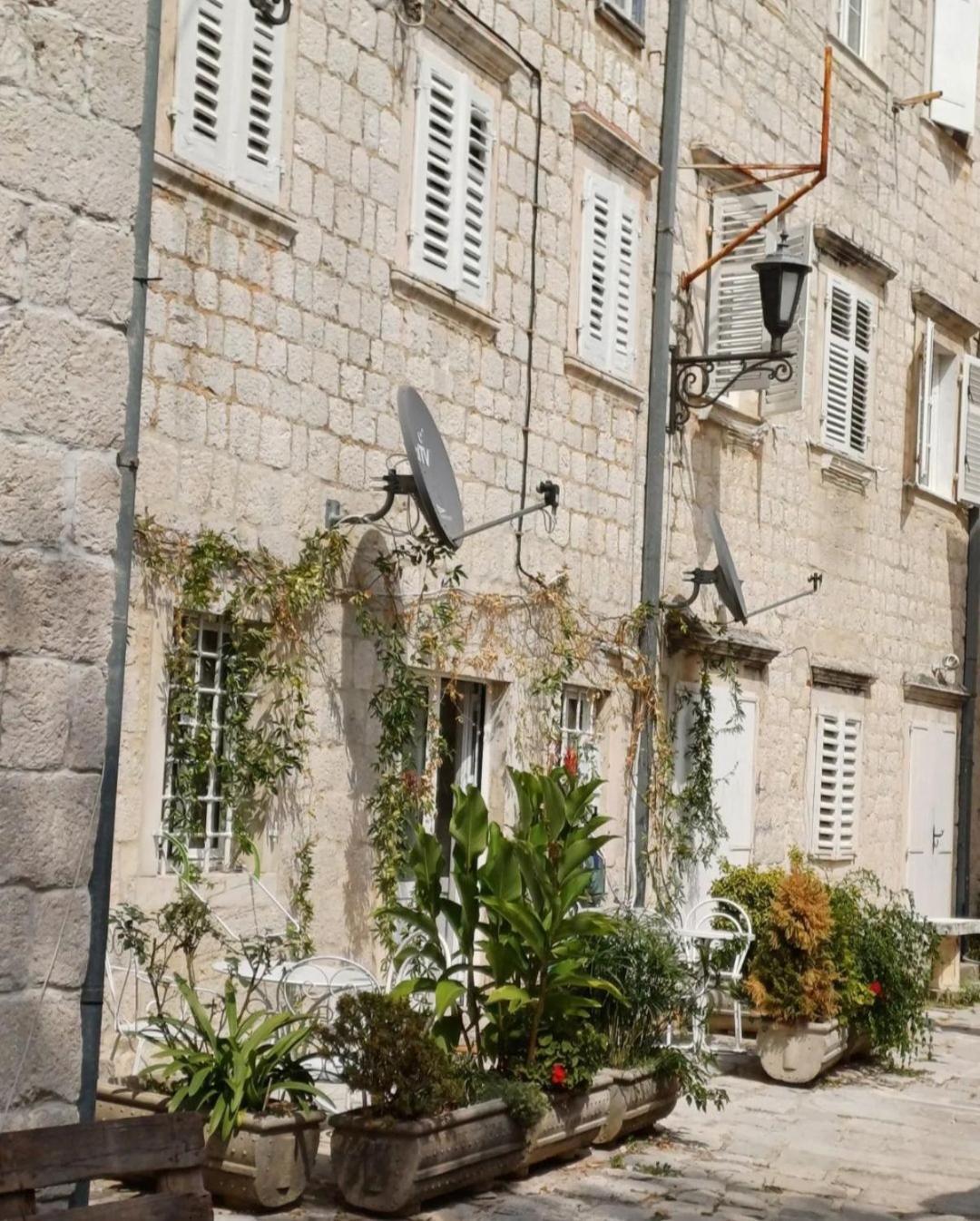 Apartments Visit Perast Exteriér fotografie